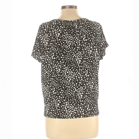 5/$25 Rafaella Blouse - Picture 2 of 4